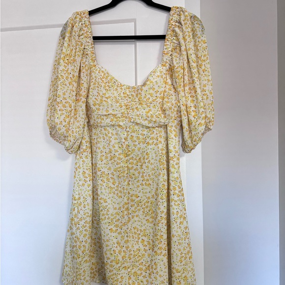 Showpo Rhenzy Mini Dress- like new! - Picture 5 of 6